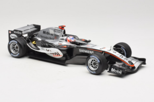 McLaren MP4-20 Mercedes #9 K. Raikkonen F1 2005 Minichamps 1:18 B66962337 Metall - pilt 4/6