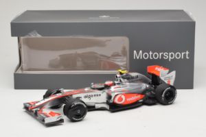 McLaren MP4-24 Mercedes #2 H. Kovalainen F1 2009 Dealer Edition Minichamps 1:18 B66960041 Metall - pilt 7/7