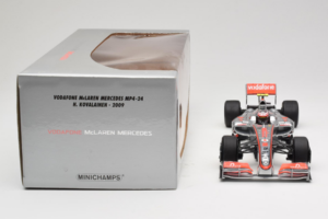 McLaren MP4-24 Mercedes #2 H. Kovalainen F1 2009 Minichamps 1:18 503091802 Metall - pilt 6/7