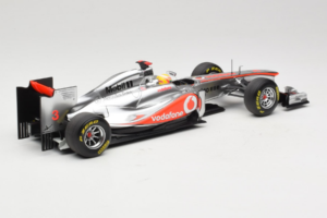 McLaren MP4-26 Mercedes #3 L. Hamilton Vodafone McLaren F1 2011 Minichamps 1:18 530111803 Metall - pilt 2/7