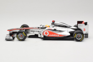 McLaren MP4-26 Mercedes #3 L. Hamilton Vodafone McLaren F1 2011 Minichamps 1:18 530111803 Metall - pilt 3/7