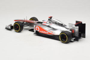 McLaren MP4-27 Mercedes #3 J. Button Vodafone McLaren Showcar F1 2012 Minichamps 1:18 530121873 Metall - pilt 5/7
