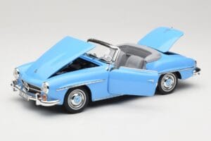 Mercedes 190 SL W121 Helesininen Norev 1:18 183400 Metall - pilt 2/8