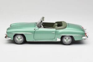 Mercedes 190 SL W121 Heleroheline Metallic Norev 1:18 183401 Metall - pilt 5/9