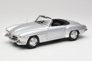Mercedes 190 SL W121 Hõbedane Hall Minichamps 1:18 100037031 Metall