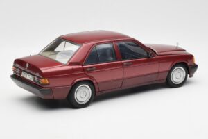 Mercedes 190E W201 2.0 Punane Dealer Edition AUTOart 1:18 B66040383 Metall - pilt 3/8