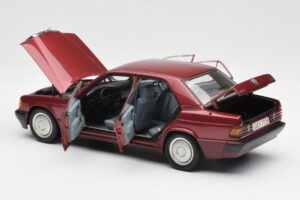 Mercedes 190E W201 2.0 Punane Dealer Edition AUTOart 1:18 B66040383 Metall - pilt 5/8