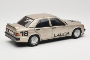 Mercedes 190E 2.3-16 W201 #1 N. Lauda Race of Champions Nurburgring 1984 AUTOart 1:18 88431 Metall - pilt 3/8
