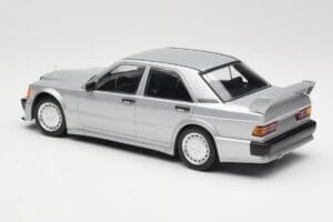 Mercedes 190E 2.5-16 EVO 1 W201 Hõbedane Minichamps 1:18 155036001 Metall - pilt 5/6