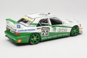 Mercedes 190E 2.5-16 EVO II W201 #20 Team Zakspeed M. Schumacher DTM 1991 Minichamps 1:18 155913620 Metall - pilt 3/6