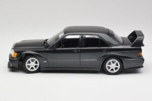Mercedes 190E W201 2.5-16 EVO 2 Must Metallic Minichamps 1:18 155036100 Metall - pilt 3/6
