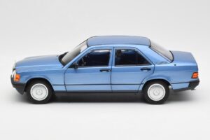 Mercedes 190E W201 Diamond Sinine Diileri Väljaanne Norev 1:18 B66040661 Metall - pilt 4/8