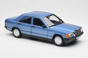 Mercedes 190E W201 Diamond Sinine Diileri Väljaanne Norev 1:18 B66040661 Metall - pilt 6/8