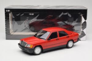 Mercedes 190E W201 Punane Minichamps 1:18 155037000 Metall - pilt 6/6