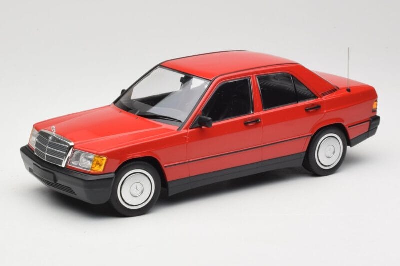 Mercedes 190E W201 Punane Minichamps 1:18 155037000 Metall