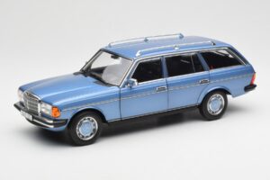 Mercedes 200 S123 T-Model Diamond Sinine Diileri Väljaanne Norev 1:18 B66040671 Metall