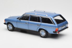 Mercedes 200 S123 T-Model Diamond Sinine Diileri Väljaanne Norev 1:18 B66040671 Metall - pilt 7/8