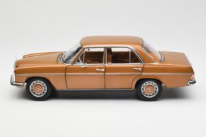 Mercedes 200 W115 Bycane Kuldne Diileri Väljaanne Norev 1:18 B66040665 Metall - pilt 4/8