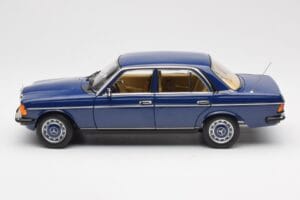 Mercedes 200 W123 Surf Sinine Norev 1:18 183710 Metall - pilt 4/8