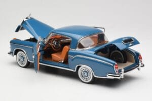 Mercedes 220 SE W128 Sinine Sun Star 1:18 3561 Metall - pilt 5/8