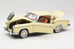 Mercedes 220 SE W128 Coupe Beež Sun Star 1:18 3562 Metall - pilt 2/8