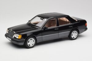 Mercedes 230E W124 AMG Wheels Must Piiratud Väljaanne Norev 1:18 183950 Metall