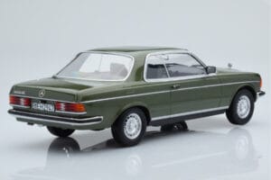 Mercedes 280 CE W123 Coupe Roheline Norev 1:18 183704 Metall - pilt 2/6
