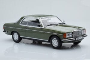 Mercedes 280 CE W123 Coupe Roheline Norev 1:18 183704 Metall - pilt 4/6