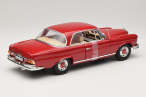 Mercedes 280 SE Coupe Punane Norev 1:18 183527 Metall - pilt 2/6