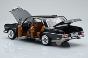 Mercedes 280 SE W108 Roheline Norev 1:18 183935 Metall - pilt 5/8