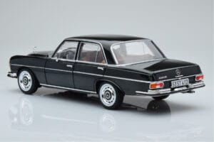 Mercedes 280 SE W108 Roheline Norev 1:18 183935 Metall - pilt 7/8