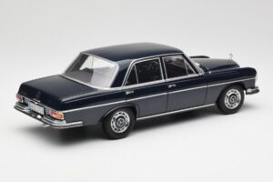Mercedes 280 SE W108 Midnight Sinine Norev 1:18 B66040597 Metall - pilt 3/8