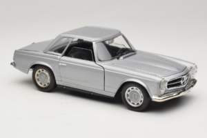 Mercedes 280 SL W113 Berlina Hõbe Techno Giodi 1:18 F14051030 Metall - pilt 6/8
