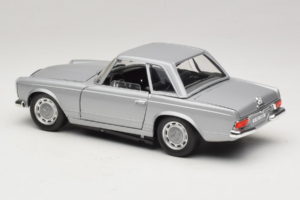 Mercedes 280 SL W113 Berlina Hõbe Techno Giodi 1:18 F14051030 Metall - pilt 7/8