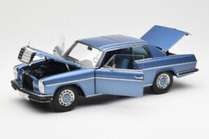 Mercedes 280C/8 W114 Coupe Sinine Metallic AUTOart 1:18 76187 Metall - pilt 2/8