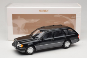 Mercedes 300 D W124 Universaal Must Norev 1:18 183960 Metall - pilt 8/8