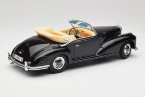 Mercedes 300 S W188 Kabriolett Must Tchibo 1:18 36782 Metall - pilt 3/8