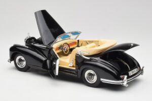 Mercedes 300 S W188 Kabriolett Must Tchibo 1:18 36782 Metall - pilt 5/8