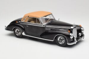 Mercedes 300 SC W188 Kabriolett Softtop Must KK-Scale 1:18 KKDC180943 Metall - pilt 4/6