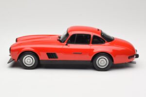 Mercedes 300 SL AMG Punane Otto 1:18 OT311 Vaik - pilt 3/6