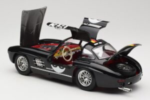 Mercedes 300 SL #38 1954 Bburago 1:18 3015-M1 Metall - pilt 5/8
