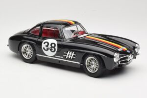 Mercedes 300 SL #38 1954 Bburago 1:18 3015-M1 Metall - pilt 6/8
