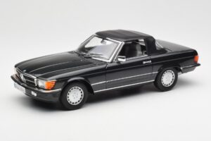 Mercedes 300 SL R107 Must Pearl Diileri Väljaanne Norev 1:18 B66040678 Metall - pilt 3/10