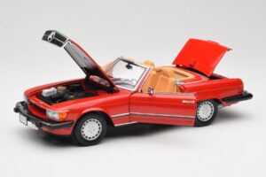 Mercedes 300 SL R107 Punane Norev 1:18 B66040623 Metall - pilt 2/8