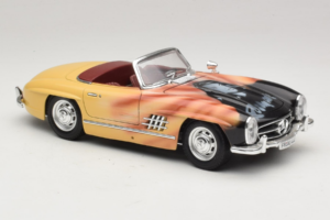 Mercedes 300 SL Roadster Rosemarie Muster Piiratud Väljaanne 18/27 Bburago 1:18 3023-M1 Metall - pilt 6/8
