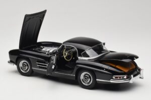 Mercedes 300 SL W198 Roadster With Hardtop Must Minichamps 1:18 180039040 Metall - pilt 5/8
