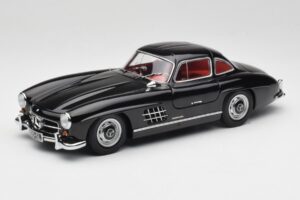 Mercedes 300 SL W198 Must Minichamps 1:18 180039004 Metall