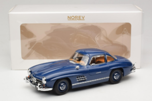 Mercedes 300 SL W198 Sinine Norev 1:18 183852 Metall - pilt 8/8
