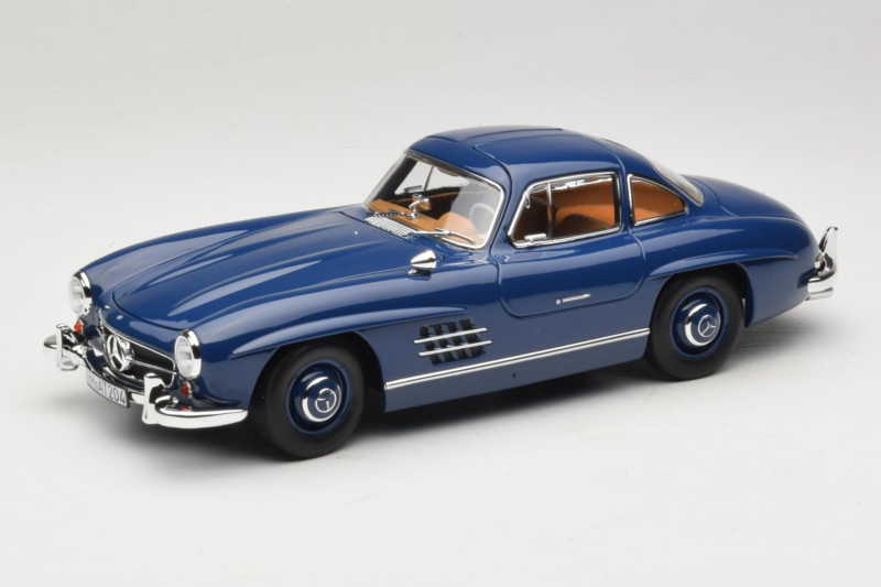 Mercedes 300 SL W198 Sinine Norev 1:18 183852 Metall