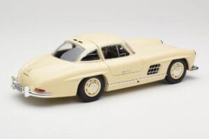 Mercedes 300 SL W198 Kreemjas Minichamps 1:18 110037212 Metall - pilt 3/8